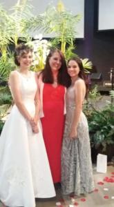 Ashton, her mom and Kendal